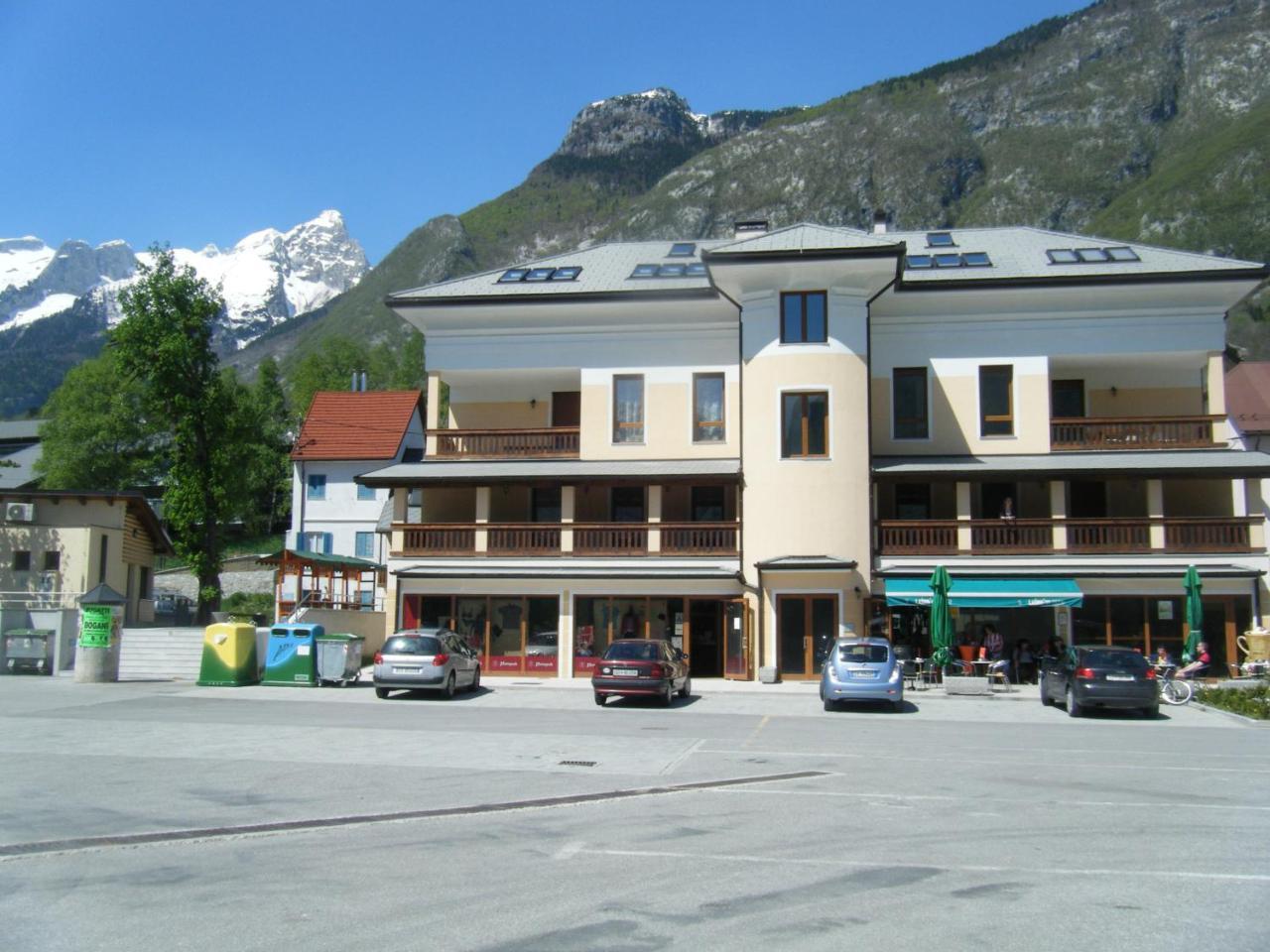 Vila Bovec Sky Mansard Apartment Eksteriør bilde